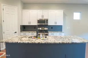 7873 W Fetlock Trail, Peoria, AZ 85383 - Photo 14