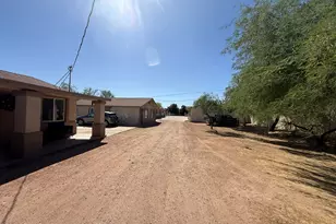 11705 N 79th Dr, Peoria, AZ 85345 - Photo 12