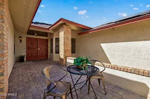 13652 W Greenview Dr, Sun City West, AZ 85375 - Photo 12