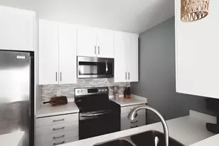 8055 E Thomas Rd, Scottsdale, AZ 85251 - Photo 6