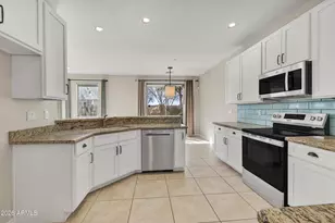 1330 S Aaron, Mesa, AZ 85209 - Photo 4