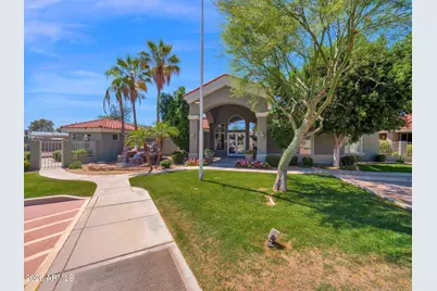 2929 W Yorkshire Drive #2015, Phoenix, AZ 85027 - Photo 24
