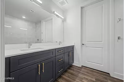 3131 N Central Avenue #4011, Phoenix, AZ 85012 - Photo 22