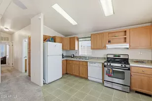 16622 N 1st Dr, Phoenix, AZ 85023 - Photo 10