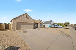 1118 E Utopia Rd, Phoenix, AZ 85024 - Photo 2