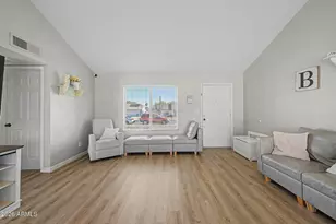 1118 E Utopia Rd, Phoenix, AZ 85024 - Photo 8