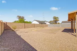 1118 E Utopia Rd, Phoenix, AZ 85024 - Photo 26