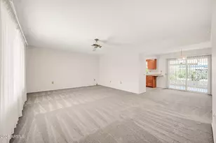 10802 W Hutton Dr, Sun City, AZ 85351 - Photo 14