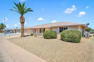 10802 W Hutton Dr, Sun City, AZ 85351 - Photo 32