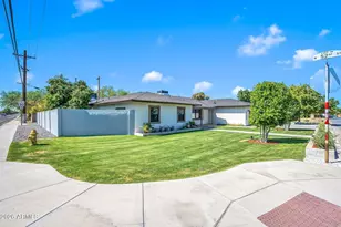 5125 E Mulberry Dr, Phoenix, AZ 85018 - Photo 8