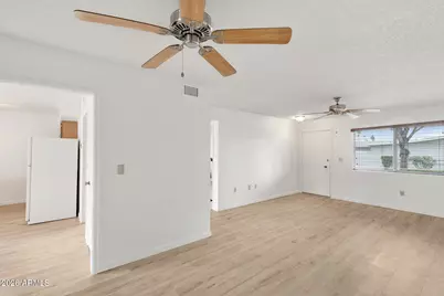 13428 N 108th Drive, Sun City, AZ 85351 - Photo 12