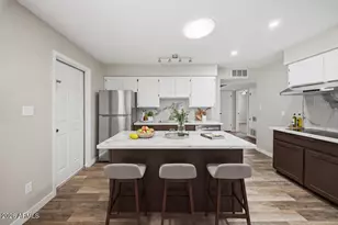 3709 W Echo Ln, Phoenix, AZ 85051 - Photo 4