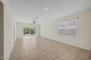 214 N 190th Dr, Buckeye, AZ 85326 - Photo 6