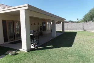 665 S Esmeralda, Mesa, AZ 85208 - Photo 2