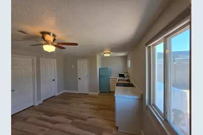 2803 E Monroe Street #Rear, Phoenix, AZ 85034 - Photo 4