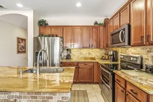 7348 W Red Hawk Dr, Peoria, AZ 85383 - Photo 6