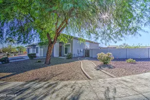 516 S 219th Dr, Buckeye, AZ 85326 - Photo 2