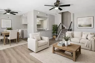 8053 N 32nd Dr, Phoenix, AZ 85051 - Photo 1