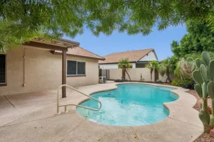 8734 W Bloomfield Rd, Peoria, AZ 85381 - Photo 28