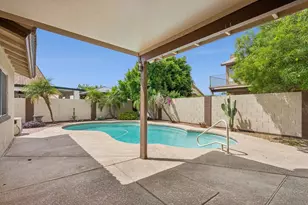 8734 W Bloomfield Rd, Peoria, AZ 85381 - Photo 32