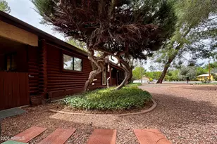 4310 N Lakeview Dr, Rimrock, AZ 86335 - Photo 2