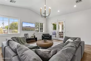 4201 E Cheery Lynn Rd, Phoenix, AZ 85018 - Photo 6