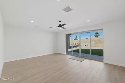 2249 N Shannon Way, Mesa, AZ 85215 - Photo 2