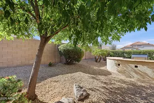 17320 N Thornberry Dr, Surprise, AZ 85374 - Photo 26