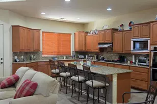 297 W Rock Creek Pl, Casa Grande, AZ 85122 - Photo 4