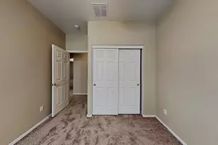 991 E Saddleback Pl, San Tan Valley, AZ 85143 - Photo 10