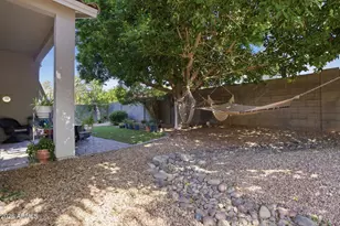 8234 W Harmony Ln, Peoria, AZ 85382 - Photo 24