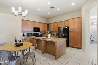 8234 W Harmony Lane, Peoria, AZ 85382 - Photo 12