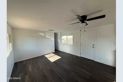 512 E Mahoney Avenue, Buckeye, AZ 85326 - Photo 10