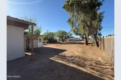 512 E Mahoney Avenue, Buckeye, AZ 85326 - Photo 18