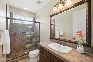 1377 E Glacier Pl, Chandler, AZ 85249 - Photo 24