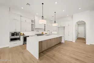 6431 E Flat Iron Loop, Gold Canyon, AZ 85118 - Photo 2