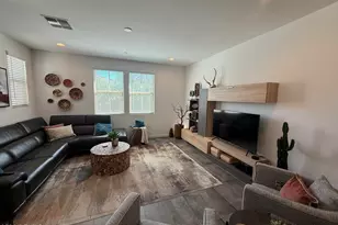 1725 E Dogwood Ln, Gilbert, AZ 85295 - Photo 1