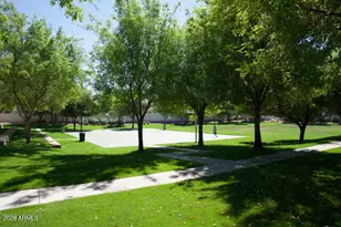 1725 E Dogwood Ln, Gilbert, AZ 85295 - Photo 24