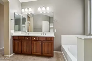 726 E King Bird Dr, Gilbert, AZ 85297 - Photo 24