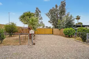 2501 W Hayward Ave, Phoenix, AZ 85051 - Photo 2