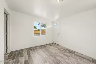 2501 W Hayward Ave, Phoenix, AZ 85051 - Photo 26
