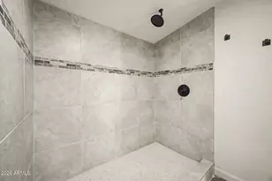 2501 W Hayward Ave, Phoenix, AZ 85051 - Photo 18