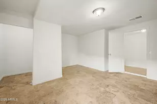 2501 W Hayward Ave, Phoenix, AZ 85051 - Photo 20