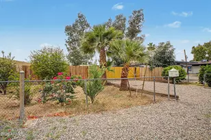 2501 W Hayward Ave, Phoenix, AZ 85051 - Photo 4