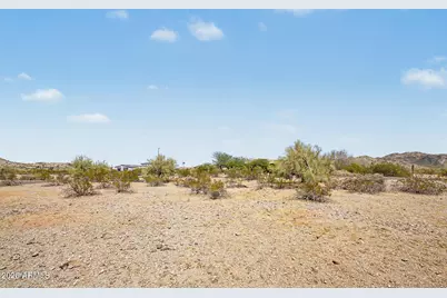 9400 S Krista Drive E #76, Goodyear, AZ 85338 - Photo 8