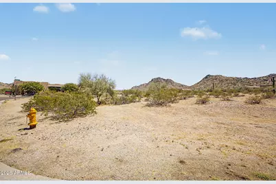 9400 S Krista Drive E #76, Goodyear, AZ 85338 - Photo 4