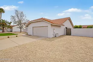 403 W Chilton St, Chandler, AZ 85225 - Photo 4
