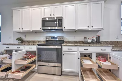 13426 W Mayberry Trail, Peoria, AZ 85383 - Photo 10