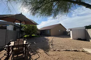 2739 E Beverly Ln, Phoenix, AZ 85032 - Photo 22