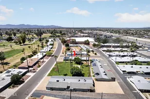 10582 W Oakmont Dr, Sun City, AZ 85351 - Photo 34